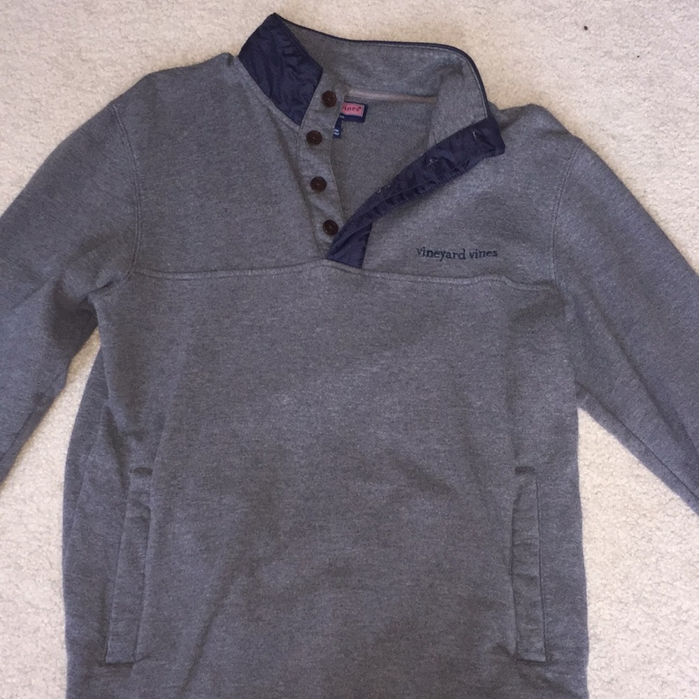 Vineyard vines pullover